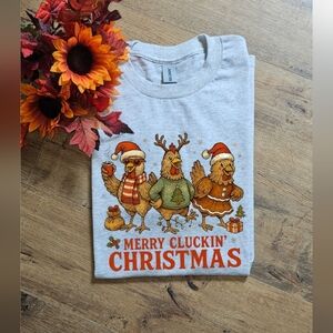 Merry Cluckin' Christmas Funnt Chickens Farm Trendy Tshirt